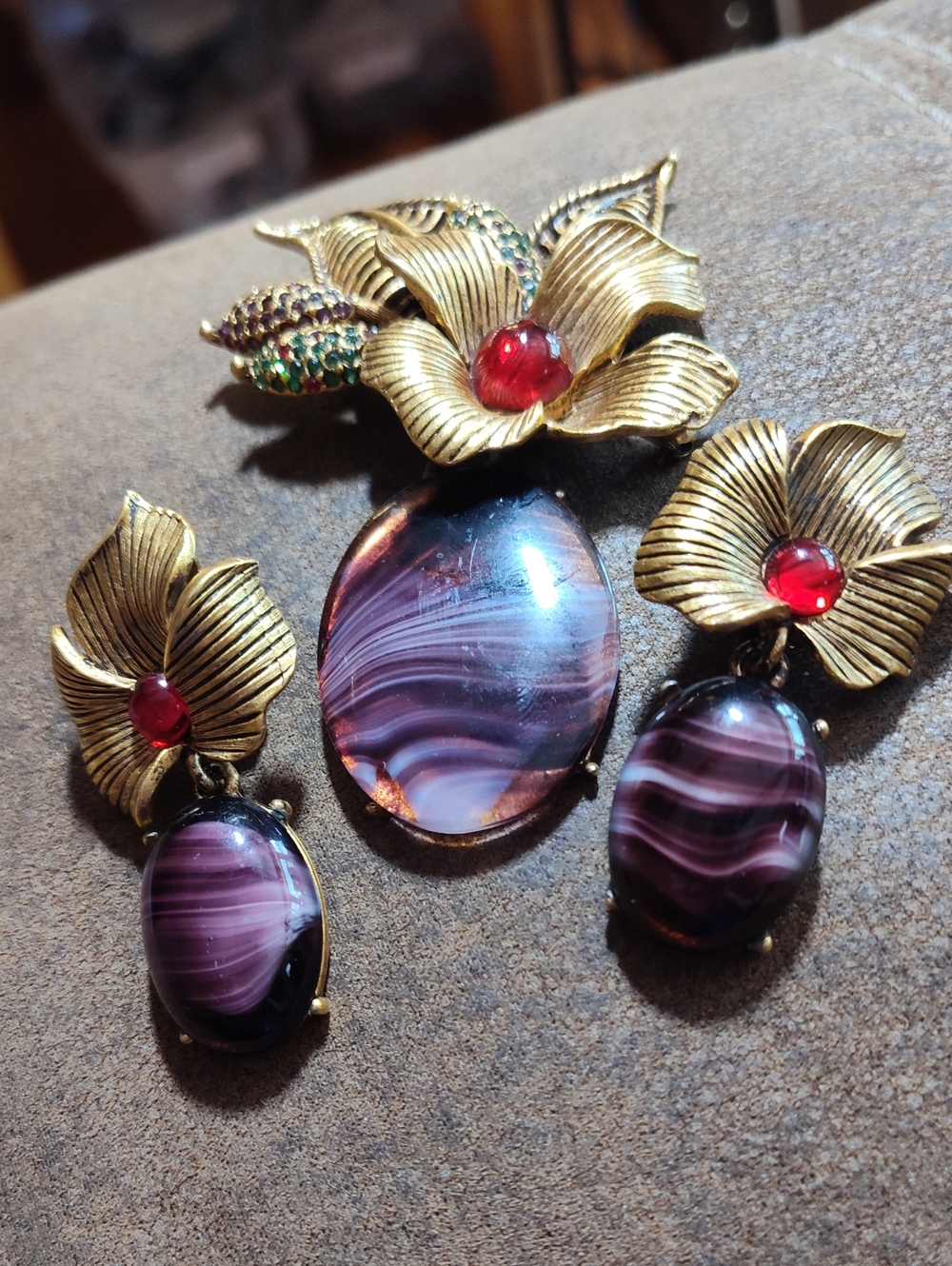 Oscar De La Renta Parure, Large Floral Brooch, Glass Dangle & Drop Earrings 3.5"